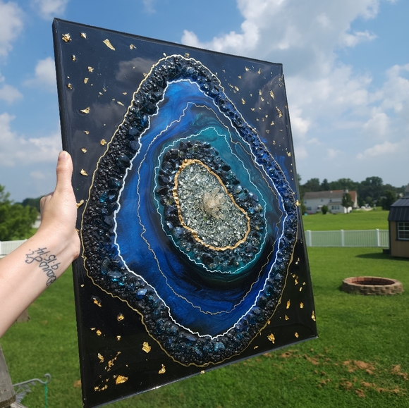 resin geode inspired wall art with real 24k gold flake and crystal quarts - Picture 6 of 17